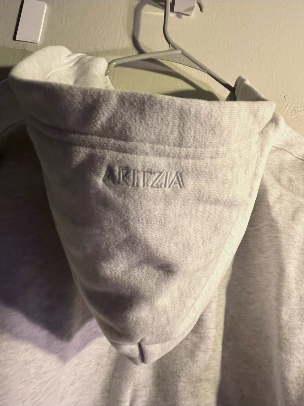 Aritzia Cozy Sweatfleece Perfect Fit Zip Up Hoodie Medium - Picture 6 of 8